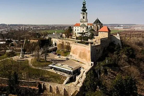 Nitra